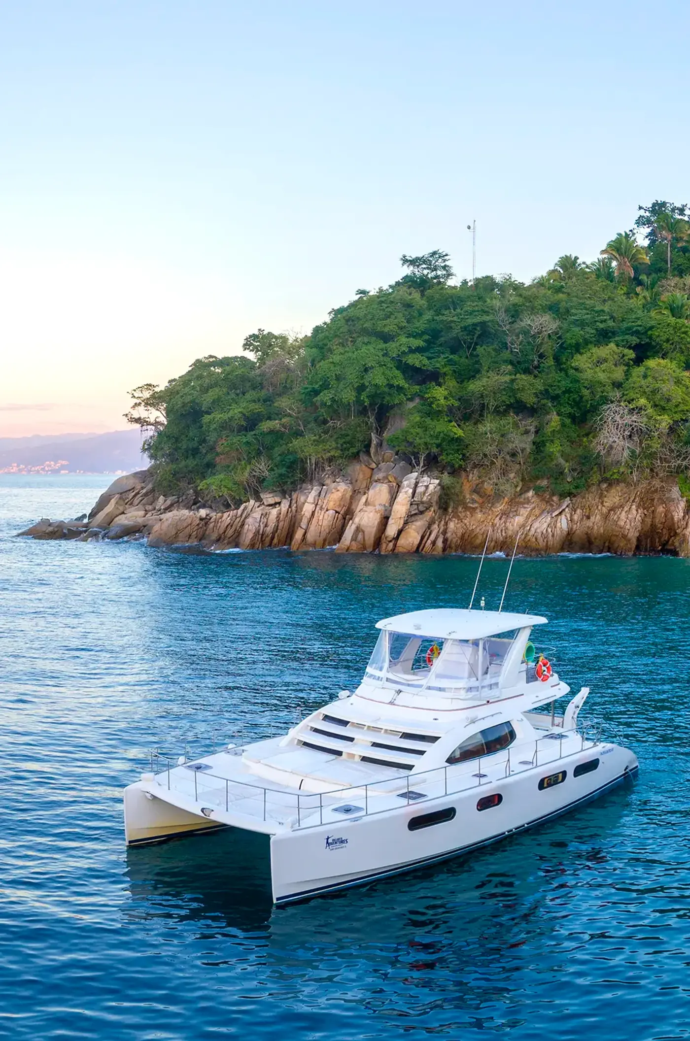 Leopard 51 PowerCat, photo 8